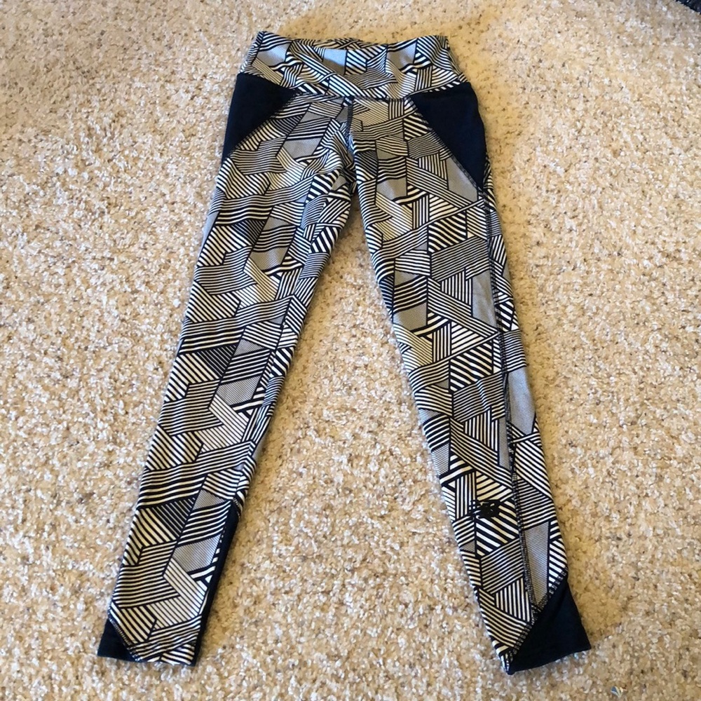 New Balance Navy and White Striped running tight